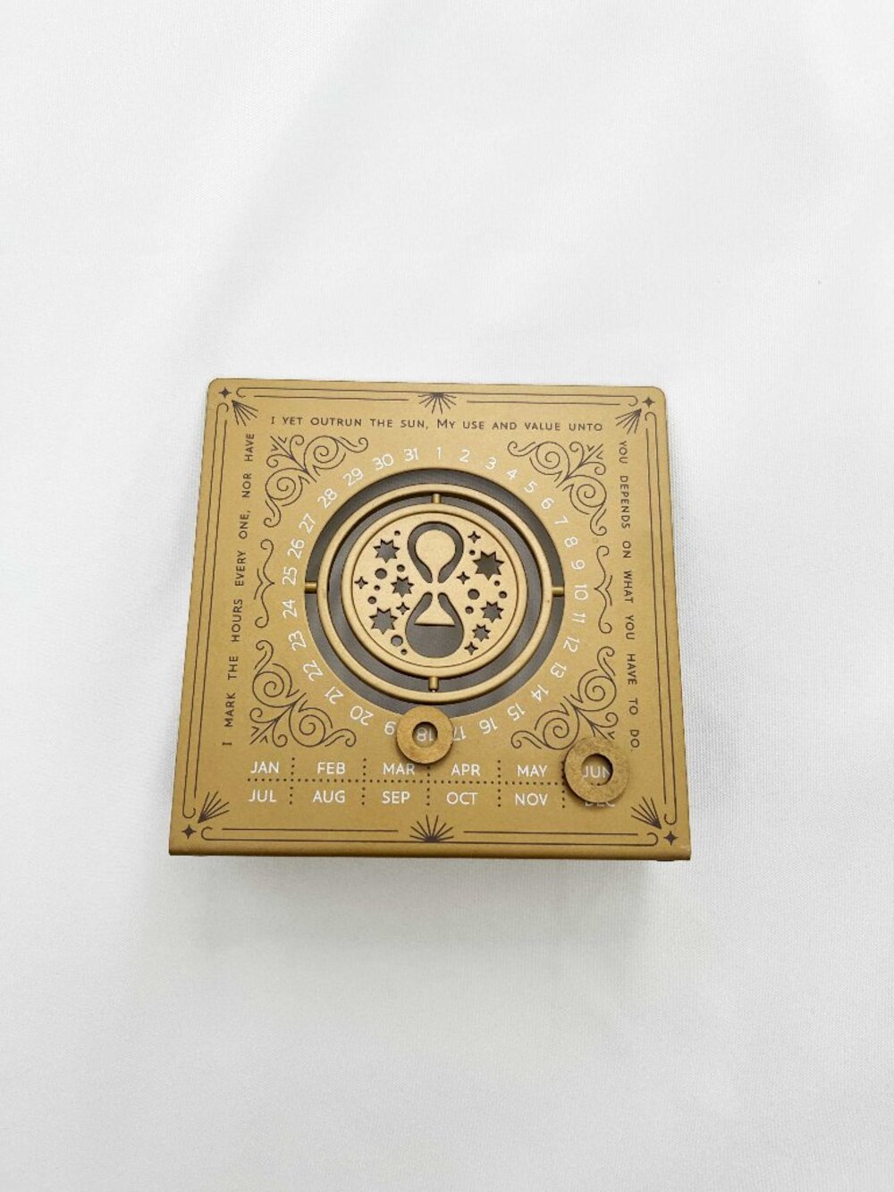Hallmark Harry Potter Time Turner Perpetual Calendar NWOT